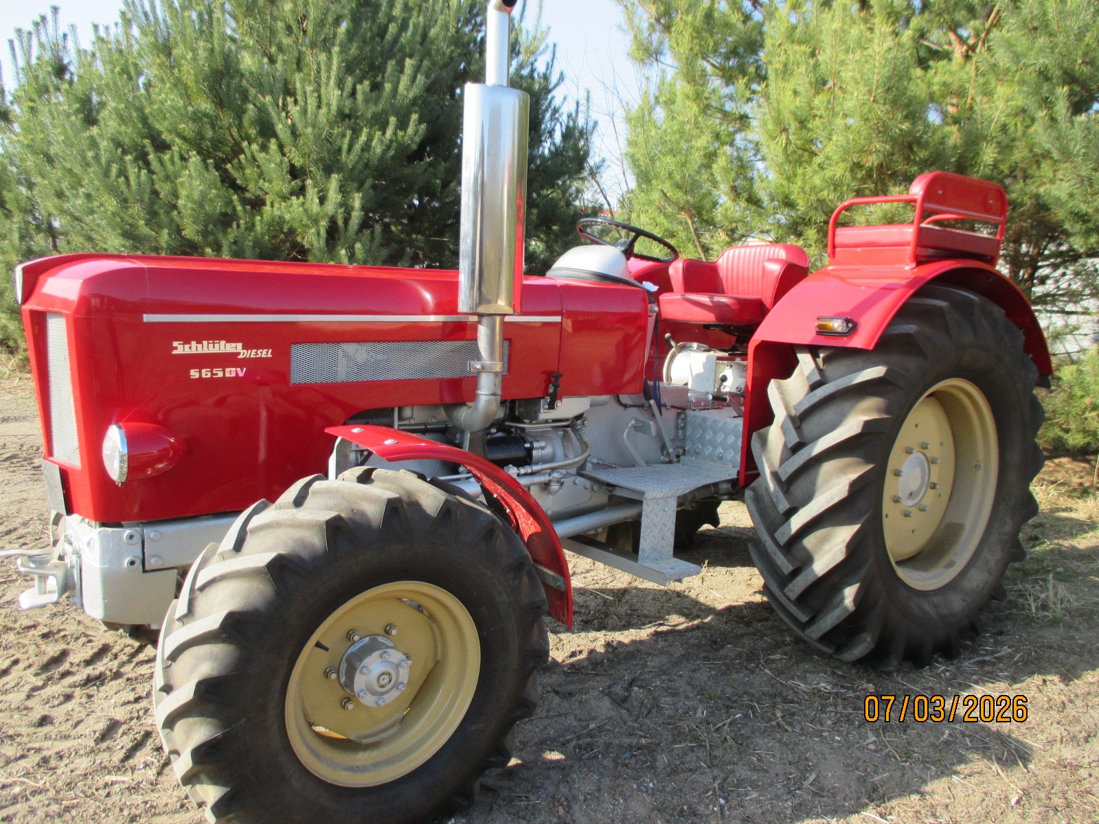 Traktor типа Schlüter Super 650 V, Gebrauchtmaschine в Eisenhüttenstadt (Фотография 1)