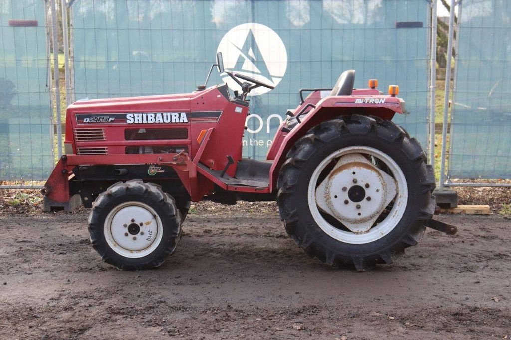 Traktor tip Shibaura D215F, Gebrauchtmaschine in Antwerpen (Poză 2)