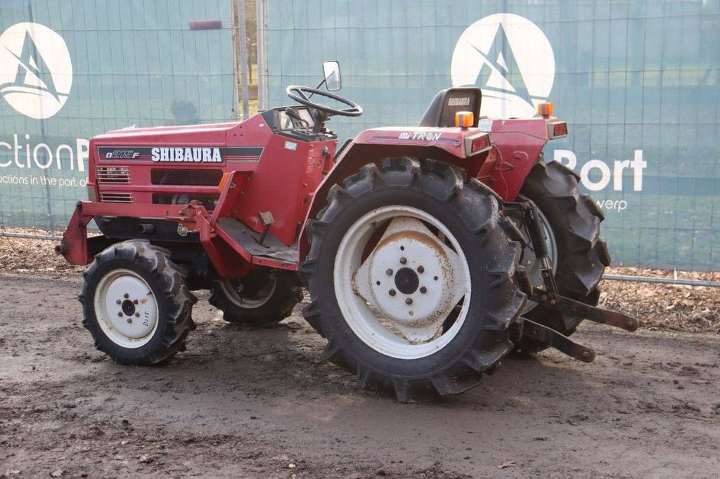 Traktor tip Shibaura D215F, Gebrauchtmaschine in Antwerpen (Poză 3)
