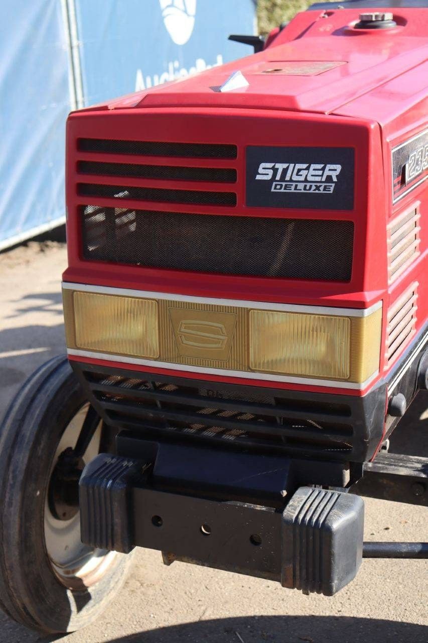 Traktor des Typs Shibaura D235, Gebrauchtmaschine in Antwerpen (Bild 11)