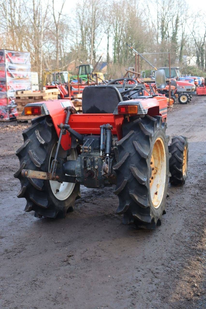 Traktor des Typs Shibaura D238, Gebrauchtmaschine in Antwerpen (Bild 7)