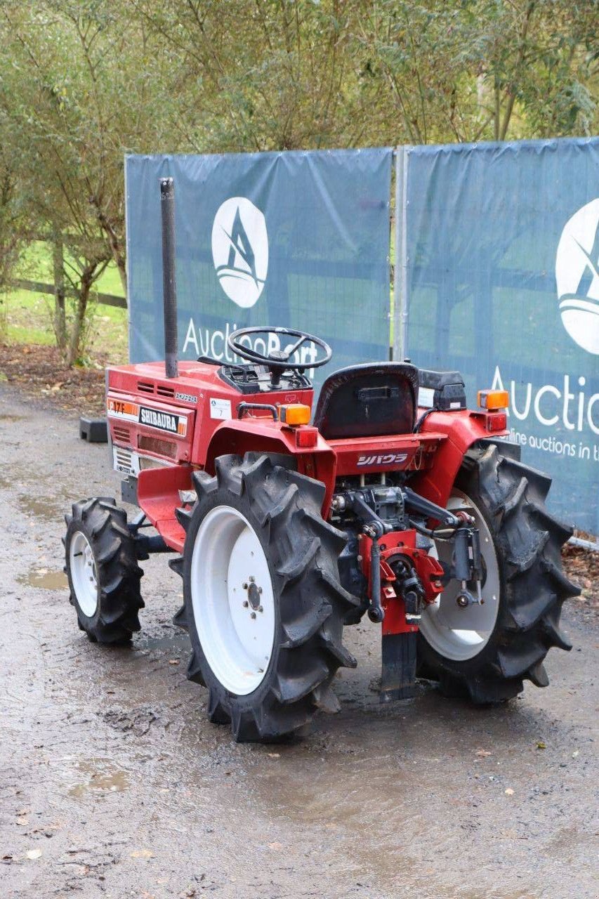 Traktor del tipo Shibaura P17F, Gebrauchtmaschine en Antwerpen (Imagen 4)