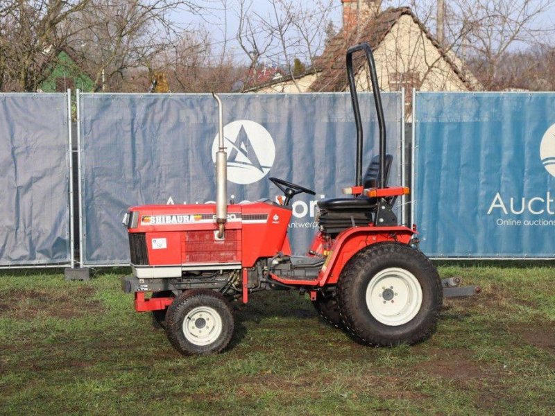 Traktor del tipo Shibaura S320, Gebrauchtmaschine en Antwerpen (Imagen 1)