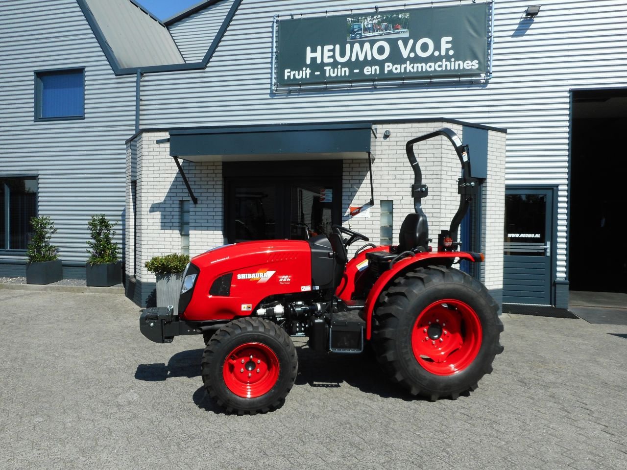 Traktor des Typs Shibaura SB 36 H, Neumaschine in Hedel (Bild 2)