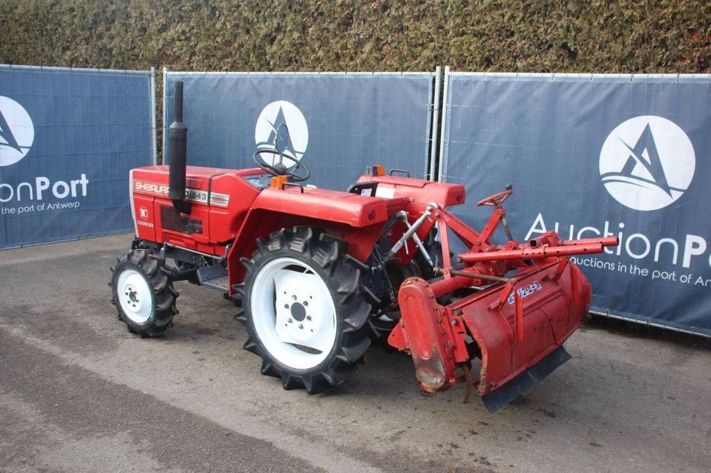 Traktor del tipo Shibaura SD1843, Gebrauchtmaschine In Antwerpen (Immagine 3)