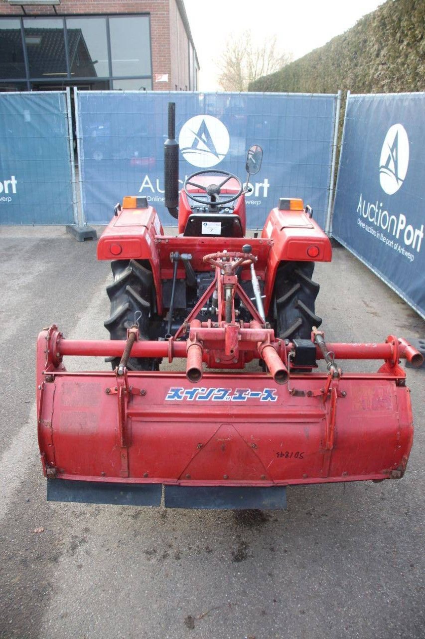Traktor del tipo Shibaura SD1843, Gebrauchtmaschine en Antwerpen (Imagen 4)