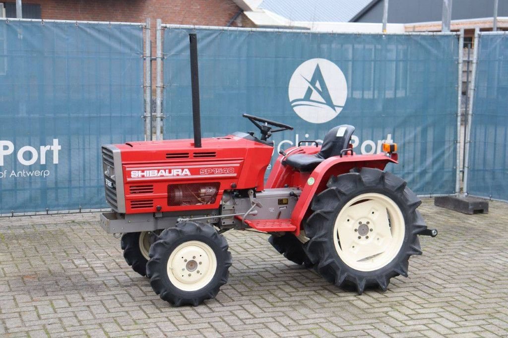 Traktor типа Shibaura SP1540, Gebrauchtmaschine в Antwerpen (Фотография 1)