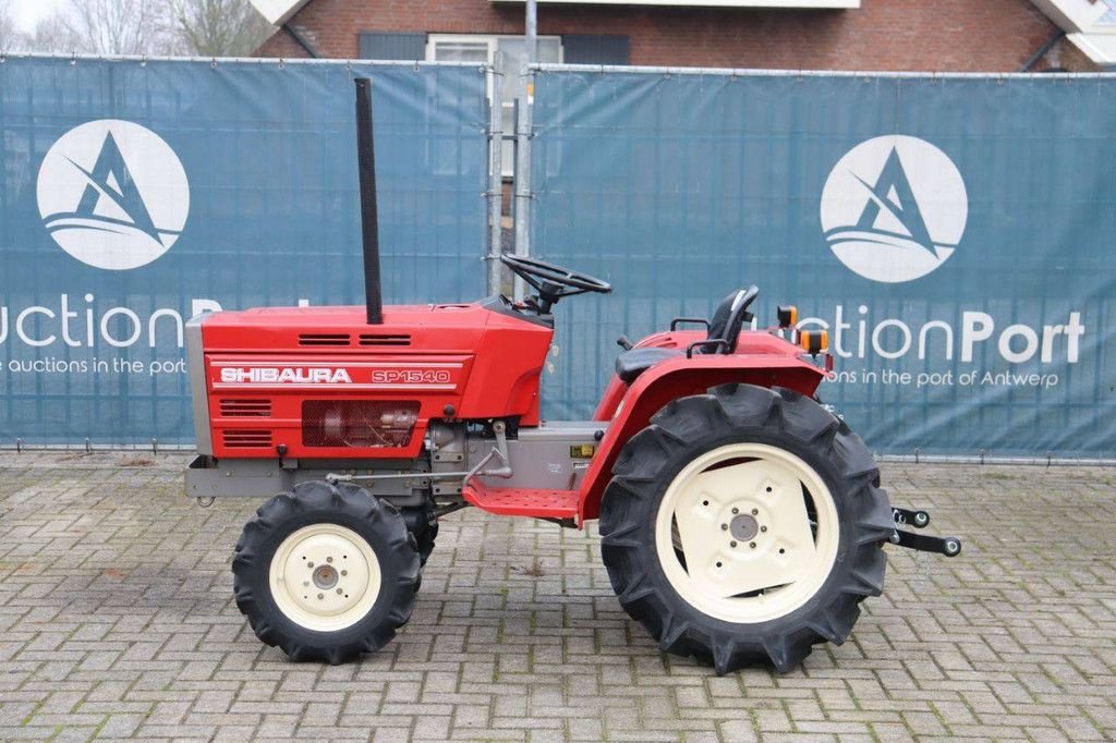 Traktor типа Shibaura SP1540, Gebrauchtmaschine в Antwerpen (Фотография 2)