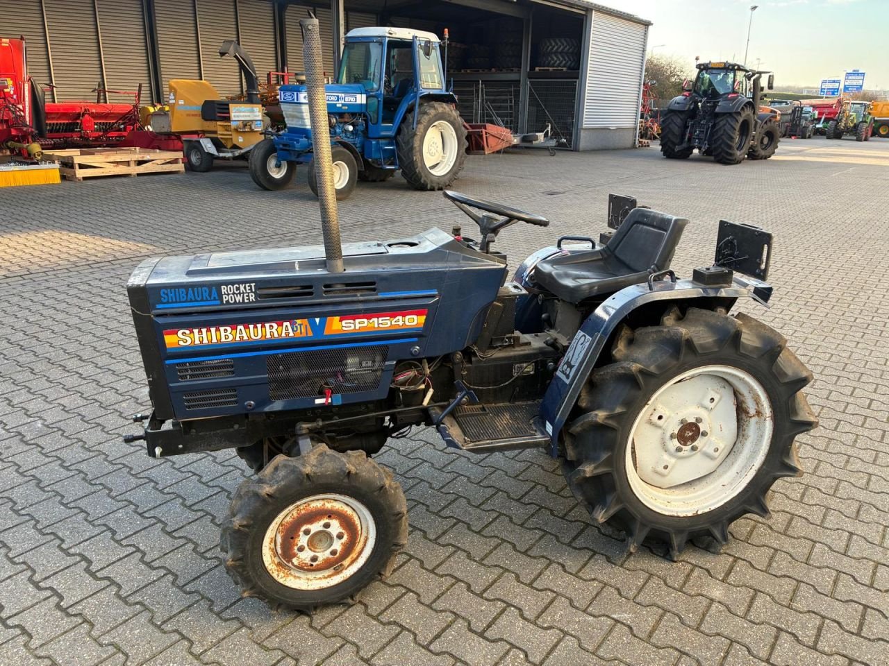 Traktor des Typs Shibaura SP1540, Gebrauchtmaschine in Roermond (Bild 2)