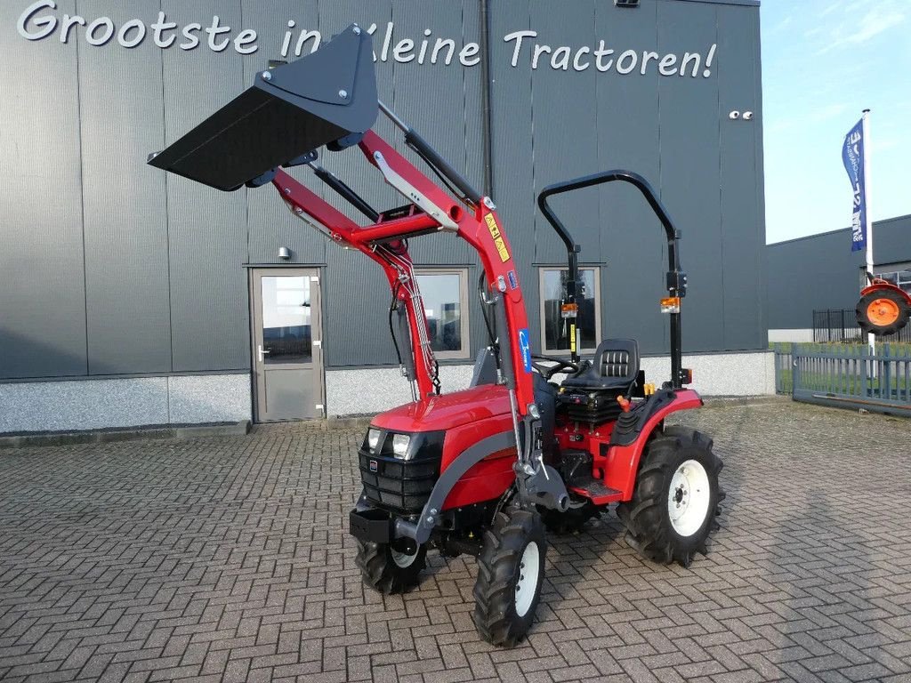 Traktor of the type Shibaura ST318 4wd / 0635 Draaiuren / Voorlader, Gebrauchtmaschine in Swifterband (Picture 3)