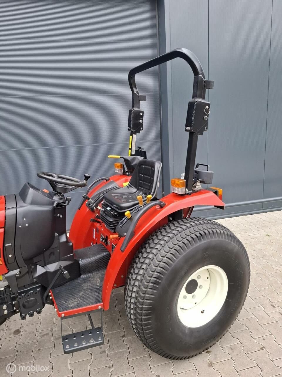 Traktor typu Shibaura ST330, Gebrauchtmaschine v Aalten (Obrázek 4)