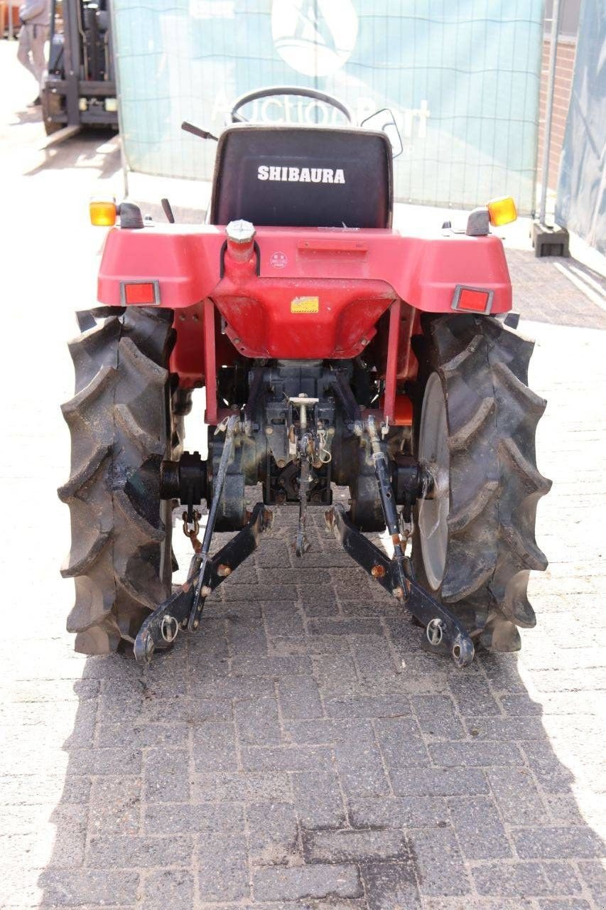 Traktor van het type Shibaura STIGER 65F, Gebrauchtmaschine in Antwerpen (Foto 5)