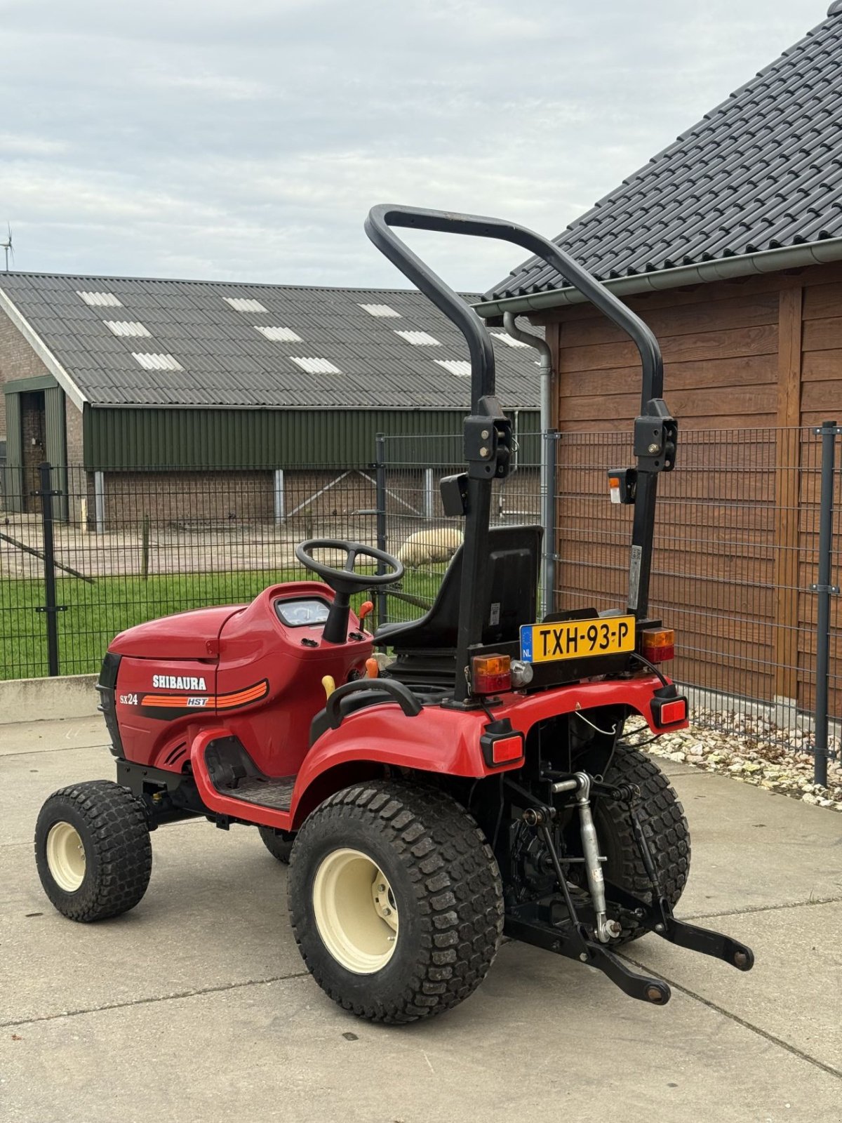 Traktor des Typs Shibaura Sx24, Gebrauchtmaschine in Wadenoijen (Bild 2)
