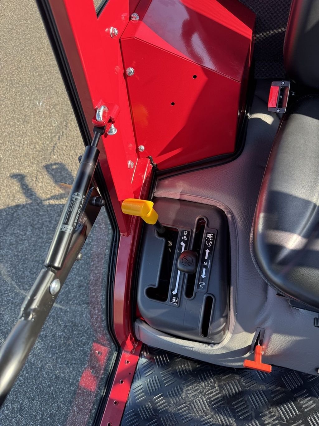 Traktor des Typs Shibaura SX25, Neumaschine in Callantsoog (Bild 8)