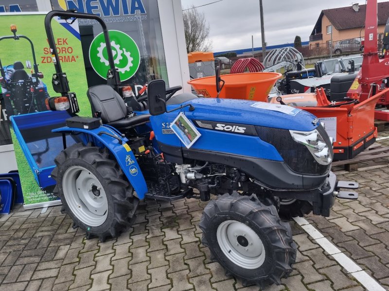 Traktor typu Solis 16 6+2, Neumaschine v Stankov (Obrázek 1)