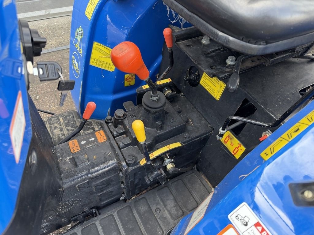 Traktor от тип Solis 20 4WD minitractor BJ 2022, Gebrauchtmaschine в Neer (Снимка 10)