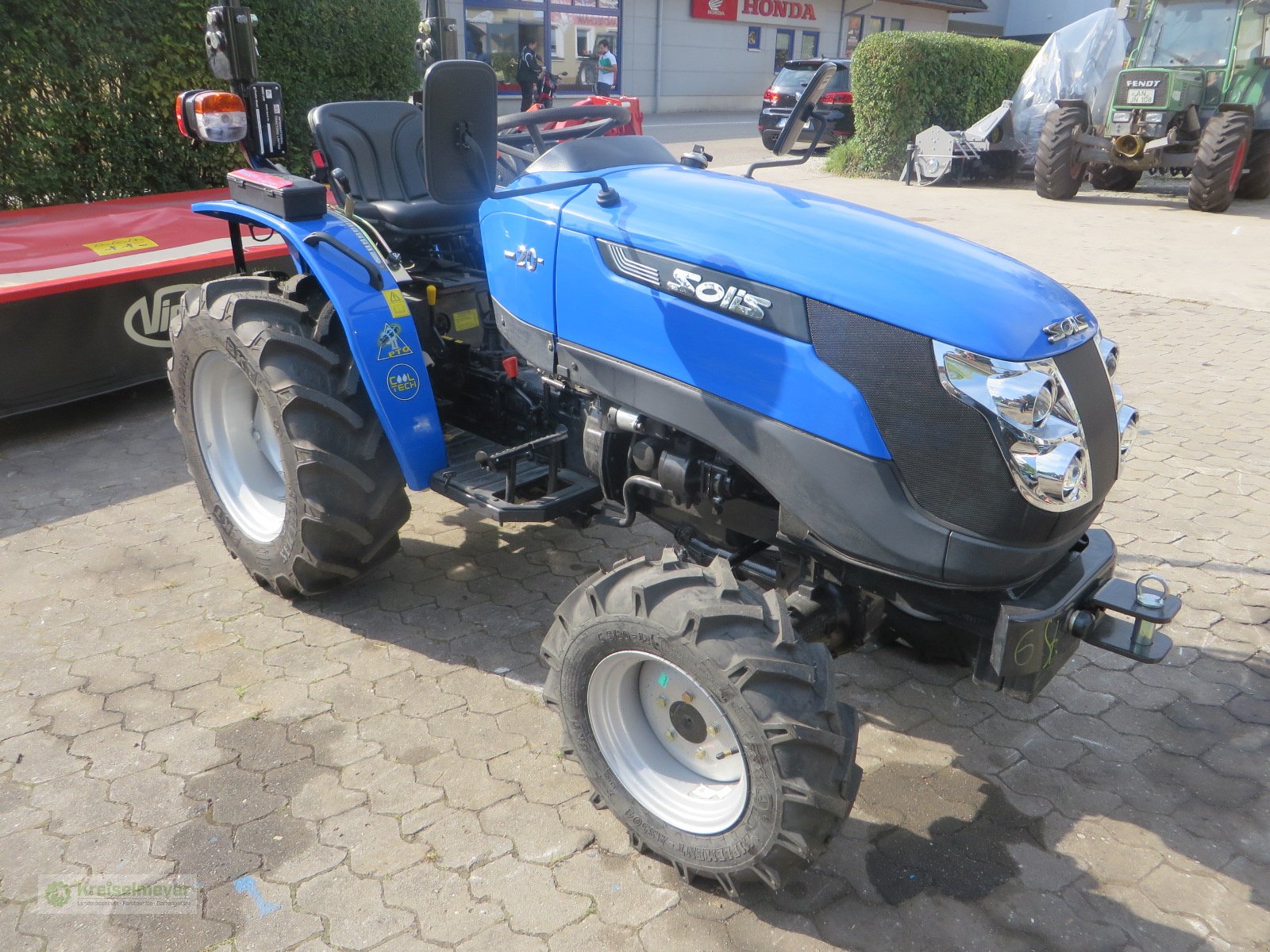 Traktor des Typs Solis 20 + breite Radialbereifung + Straßenzulassung *AKTION* Kleintraktor, Neumaschine in Feuchtwangen (Bild 1)