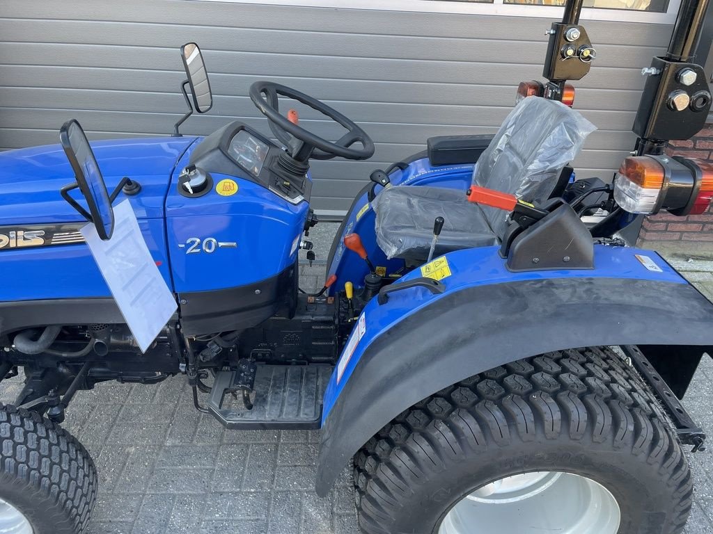Traktor του τύπου Solis 20 minitractor NIEUW (18.5 PK mitsubishi) incl gazonbanden, Neumaschine σε Neer (Φωτογραφία 8)