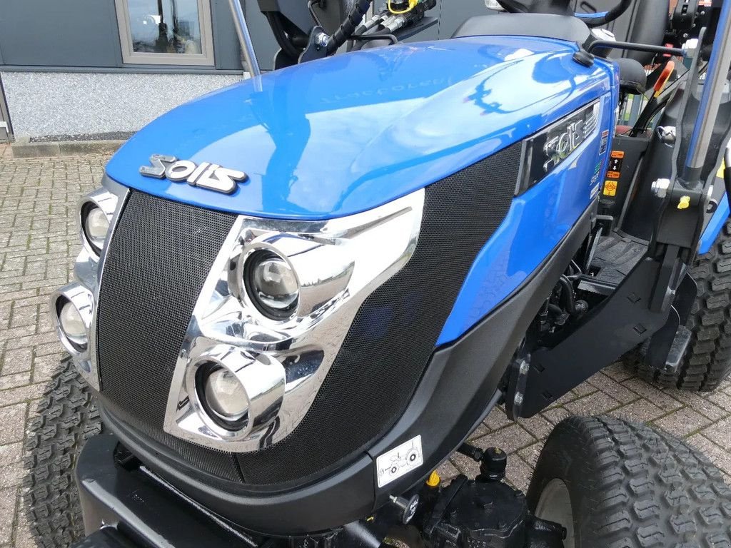 Traktor des Typs Solis 26 4wd HST / 00003 Draaiuren / Voorlader, Gebrauchtmaschine in Swifterband (Bild 8)