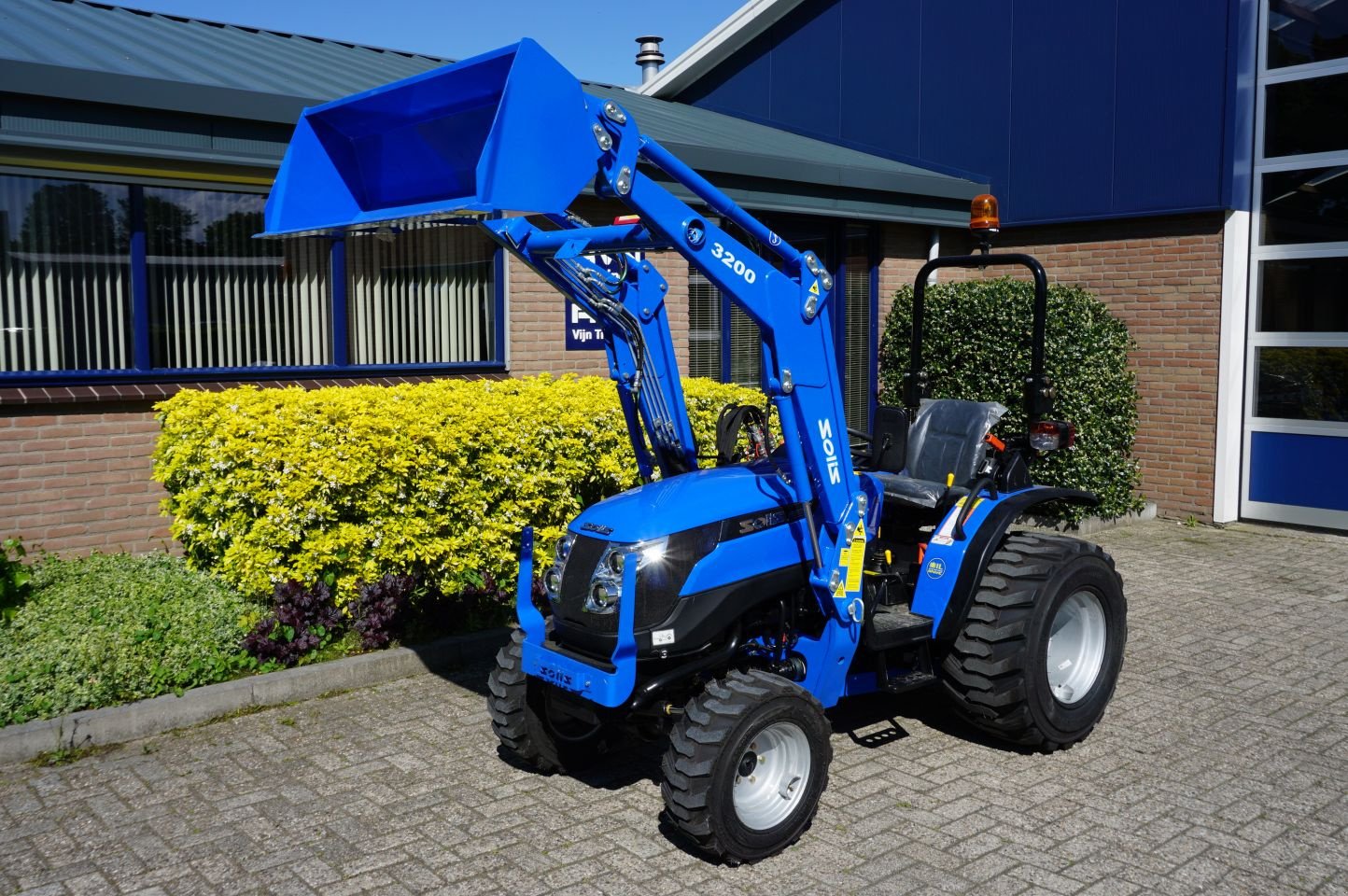 Traktor of the type Solis 26 4wd, Neumaschine in Dronten (Picture 3)