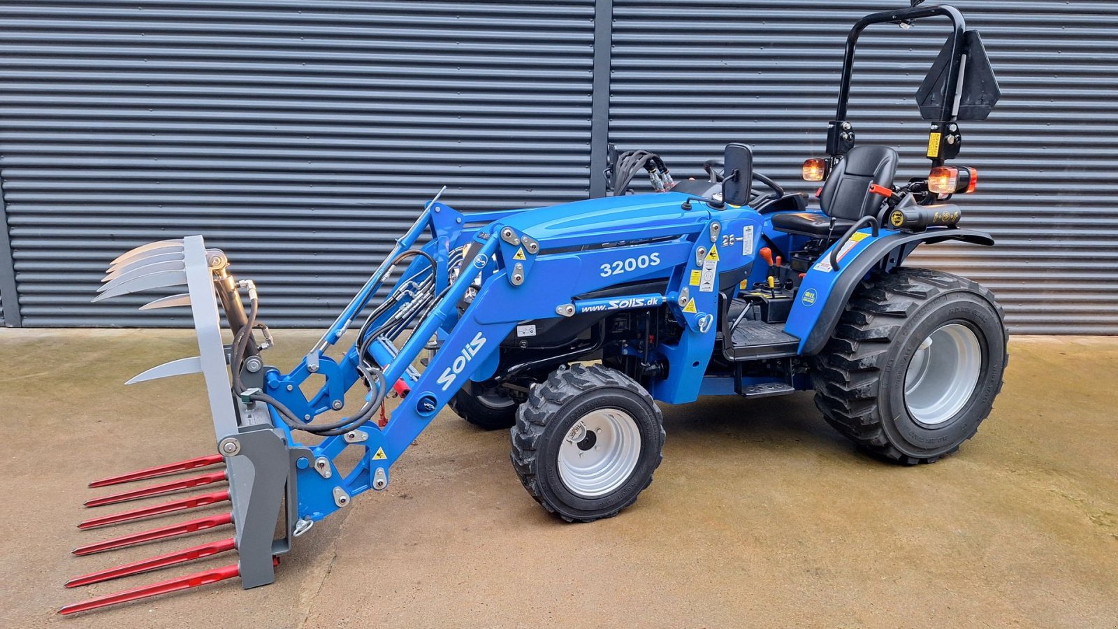 Traktor del tipo Solis 26 6+2 gear maskine, Gebrauchtmaschine In Rødekro (Immagine 2)