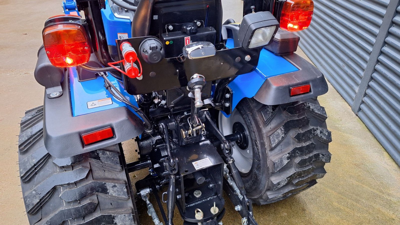 Traktor del tipo Solis 26 6+2 gear maskine, Gebrauchtmaschine In Rødekro (Immagine 8)