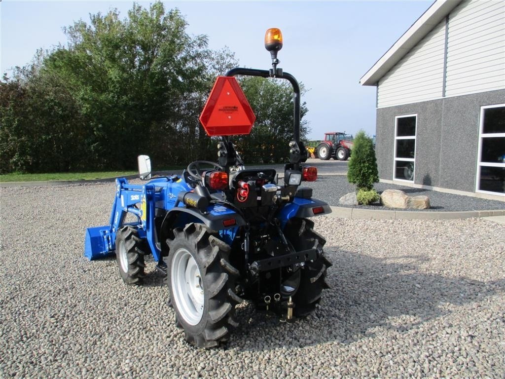 Traktor des Typs Solis 26 6+2 gearmaskine med Fuldhydraulisk frontlæsser, Gebrauchtmaschine in Lintrup (Bild 5)