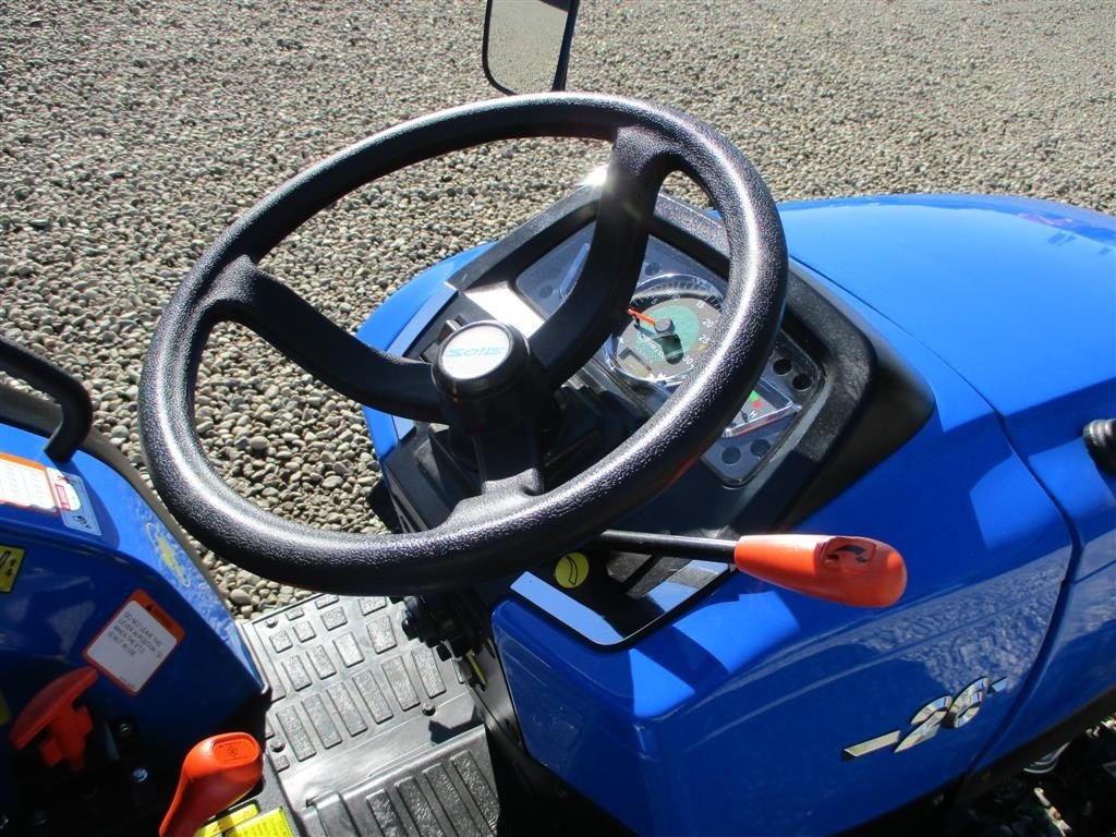 Traktor des Typs Solis 26 6+2 Gearmaskine med Servostyring og brede traktorhjul, Gebrauchtmaschine in Lintrup (Bild 8)