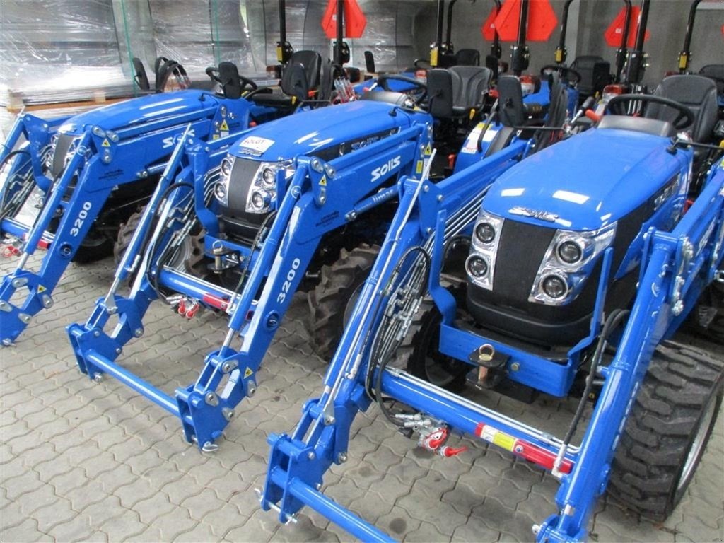 Traktor des Typs Solis 26 6+2 gearmaskine med servostyring og frontlæsser på, Gebrauchtmaschine in Lintrup (Bild 7)