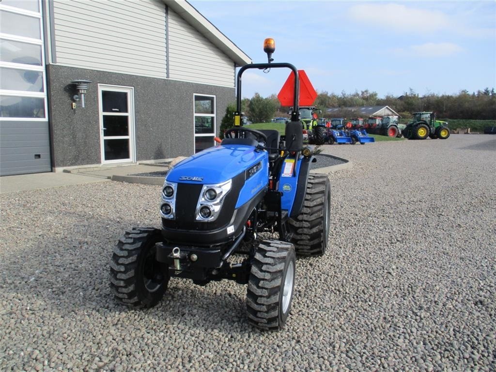 Traktor typu Solis 26 6+2 gearmaskine med Servostyrring og Industri hjul, Gebrauchtmaschine v Lintrup (Obrázek 11)