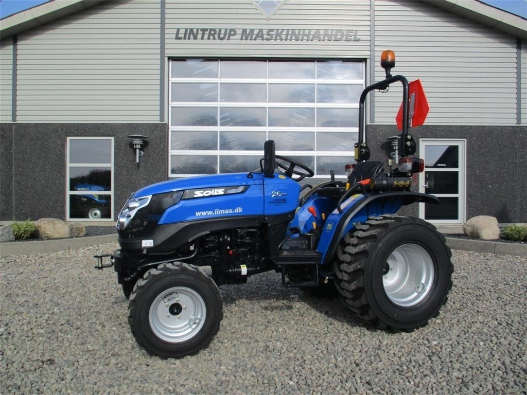 Traktor typu Solis 26 6+2 gearmaskine med Servostyrring og Industri hjul, Gebrauchtmaschine v Lintrup (Obrázek 1)