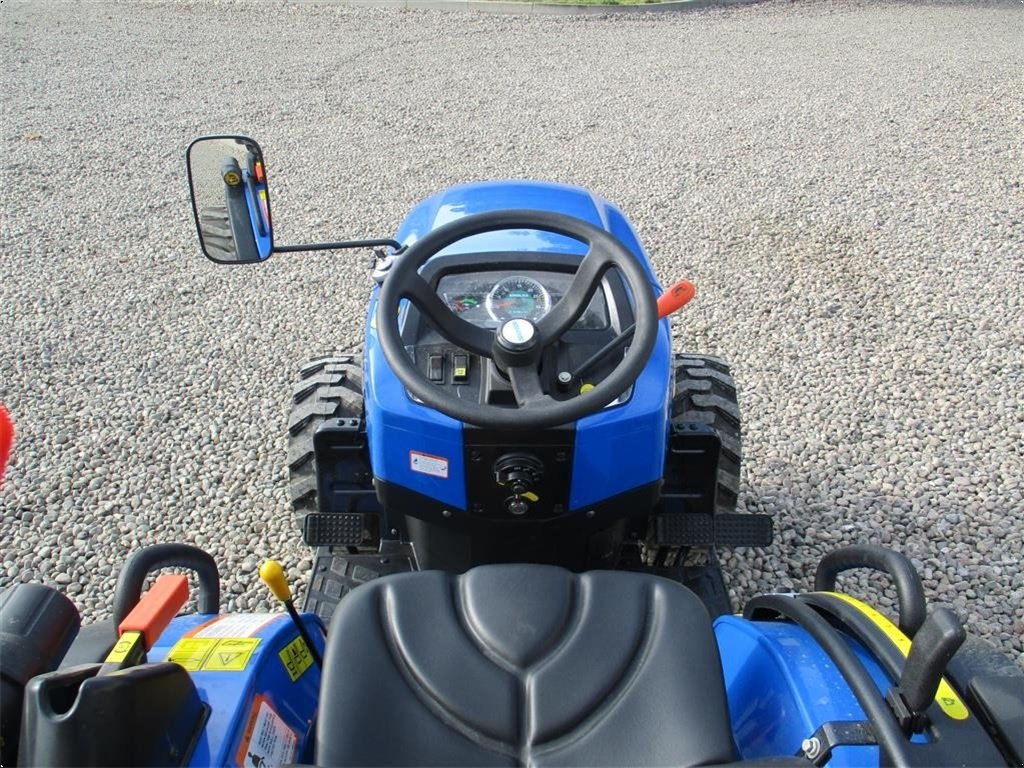 Traktor typu Solis 26 6+2 gearmaskine med Servostyrring og Industri hjul, Gebrauchtmaschine v Lintrup (Obrázek 5)