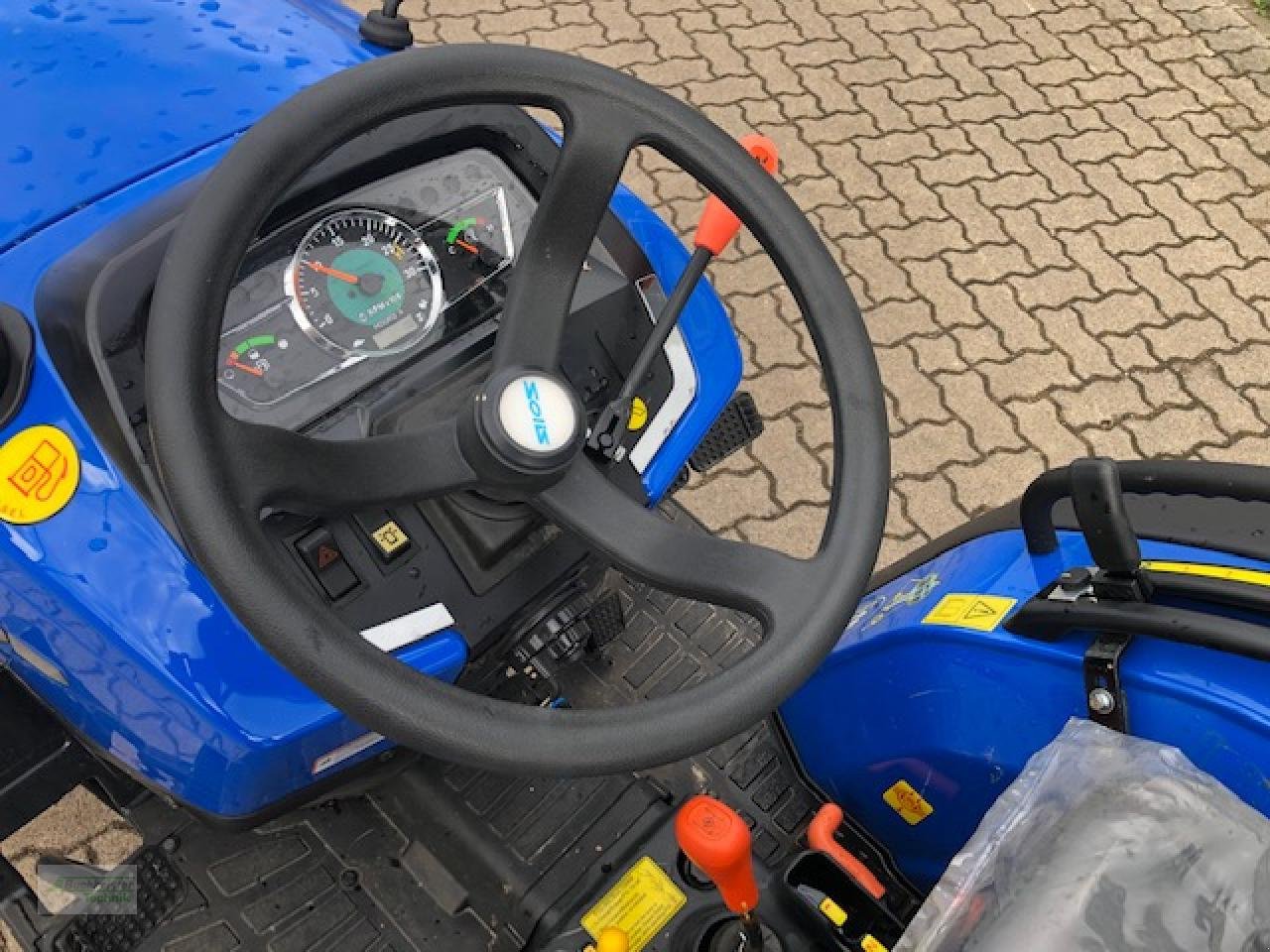 Traktor of the type Solis 26 6+2, Neumaschine in Hess.Oldendorf (Picture 5)