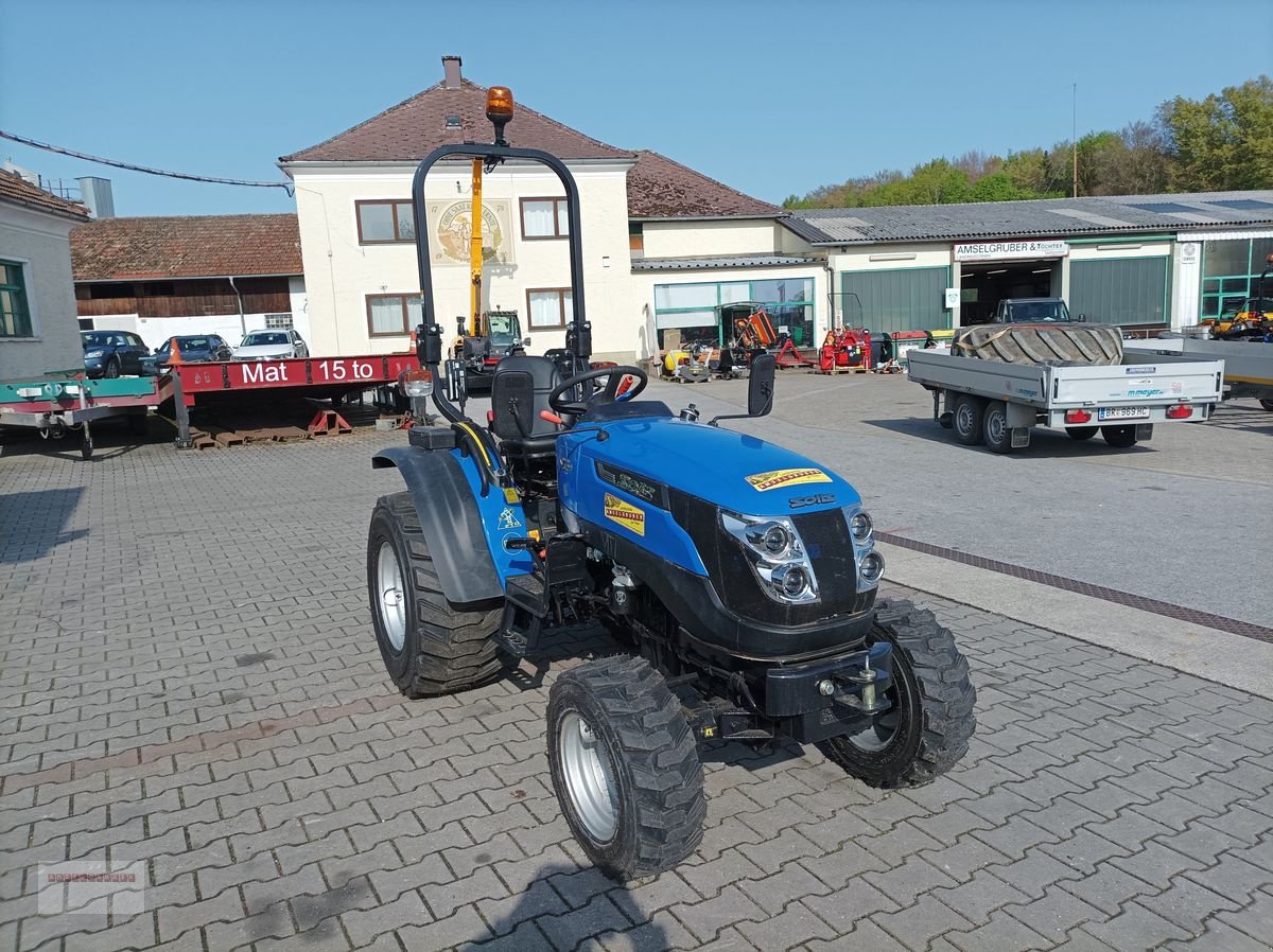 Traktor of the type Solis 26 6+6 Neumaschine Aktion TOP, Gebrauchtmaschine in Tarsdorf (Picture 13)