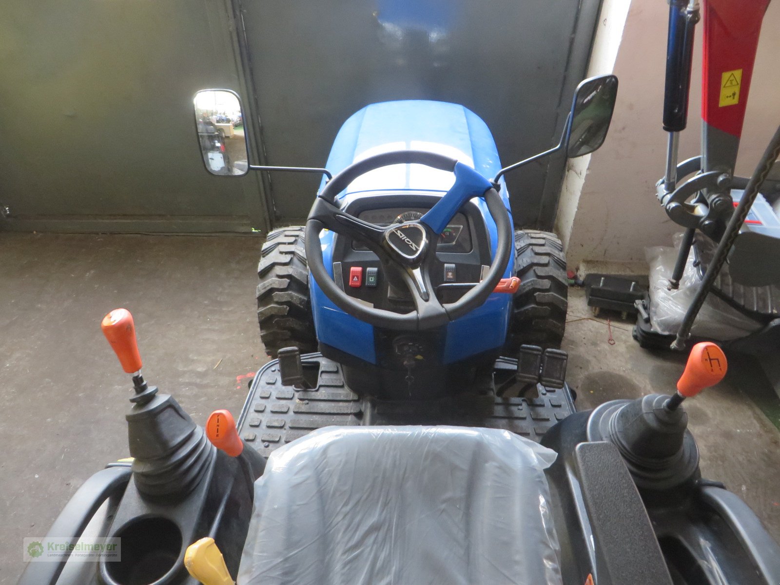 Traktor typu Solis 26 9+9 + Industriebereifung breit + Straßenzulassung, Neumaschine v Feuchtwangen (Obrázek 3)