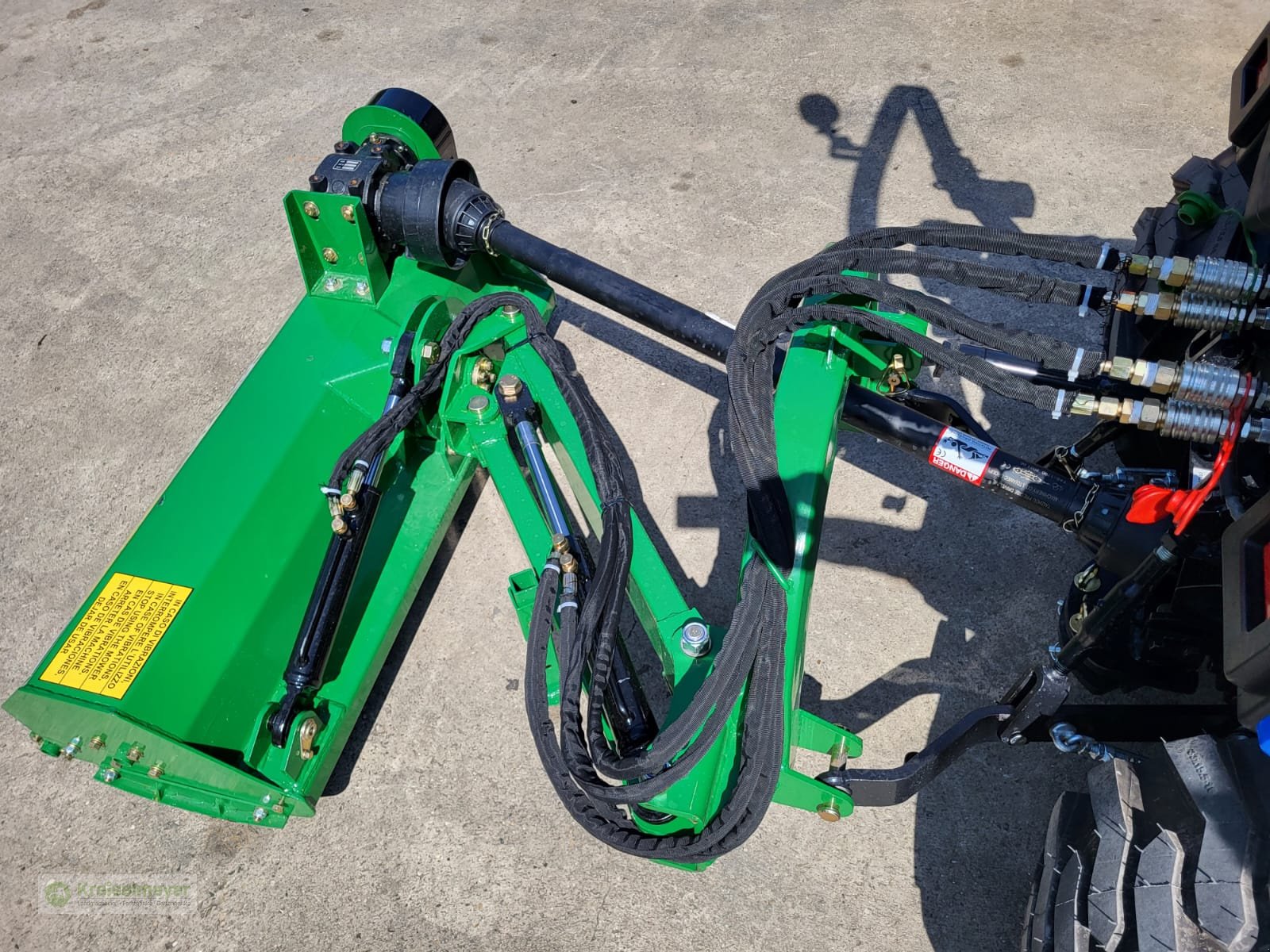 Traktor typu Solis 26 9+9 mit Ausliegemulcher 125cm + Industriereifen + Straßenzulassung NEU Allrad, Neumaschine v Feuchtwangen (Obrázek 1)