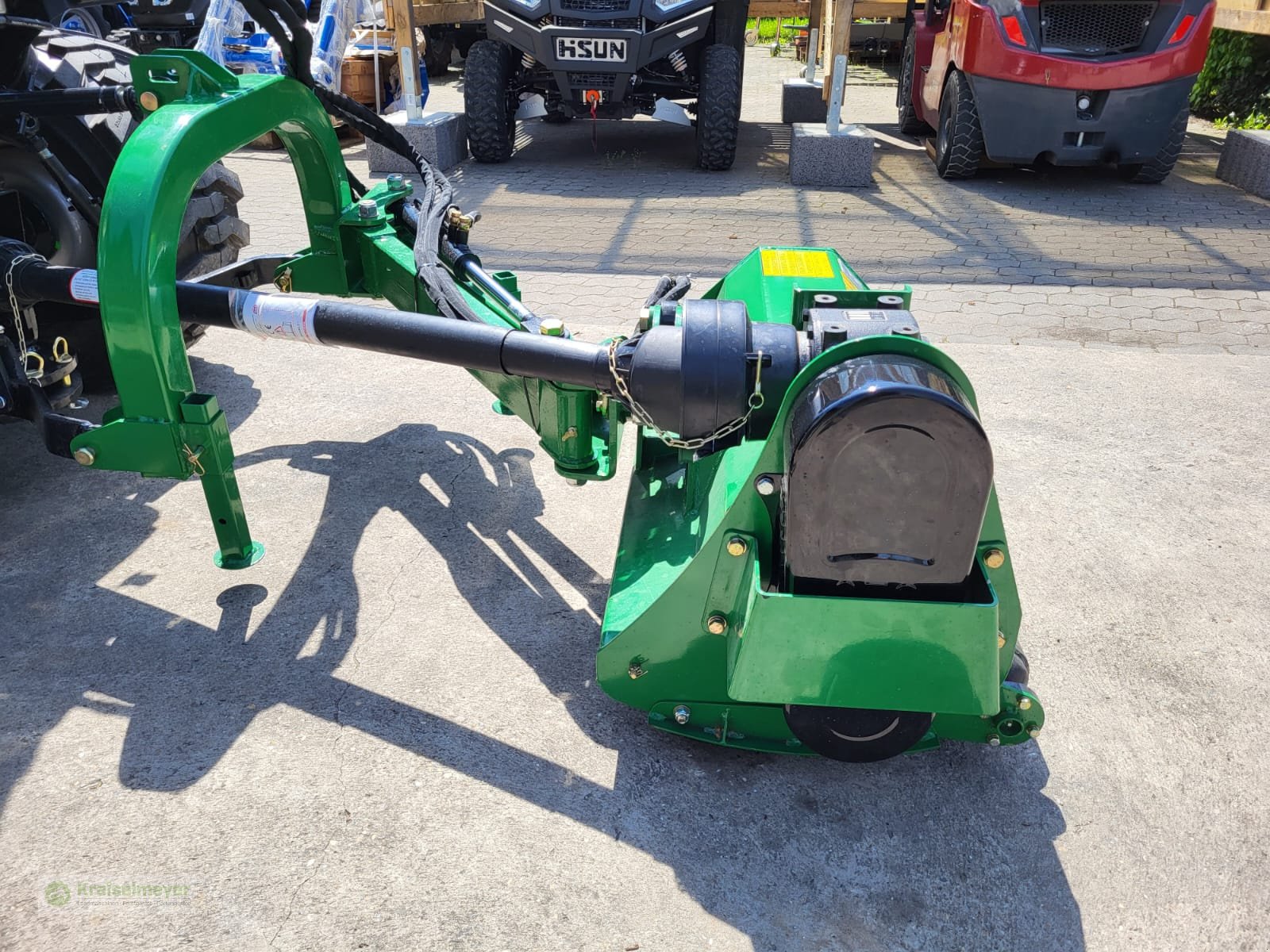 Traktor typu Solis 26 9+9 mit Ausliegemulcher 125cm + Industriereifen + Straßenzulassung NEU Allrad, Neumaschine v Feuchtwangen (Obrázek 2)