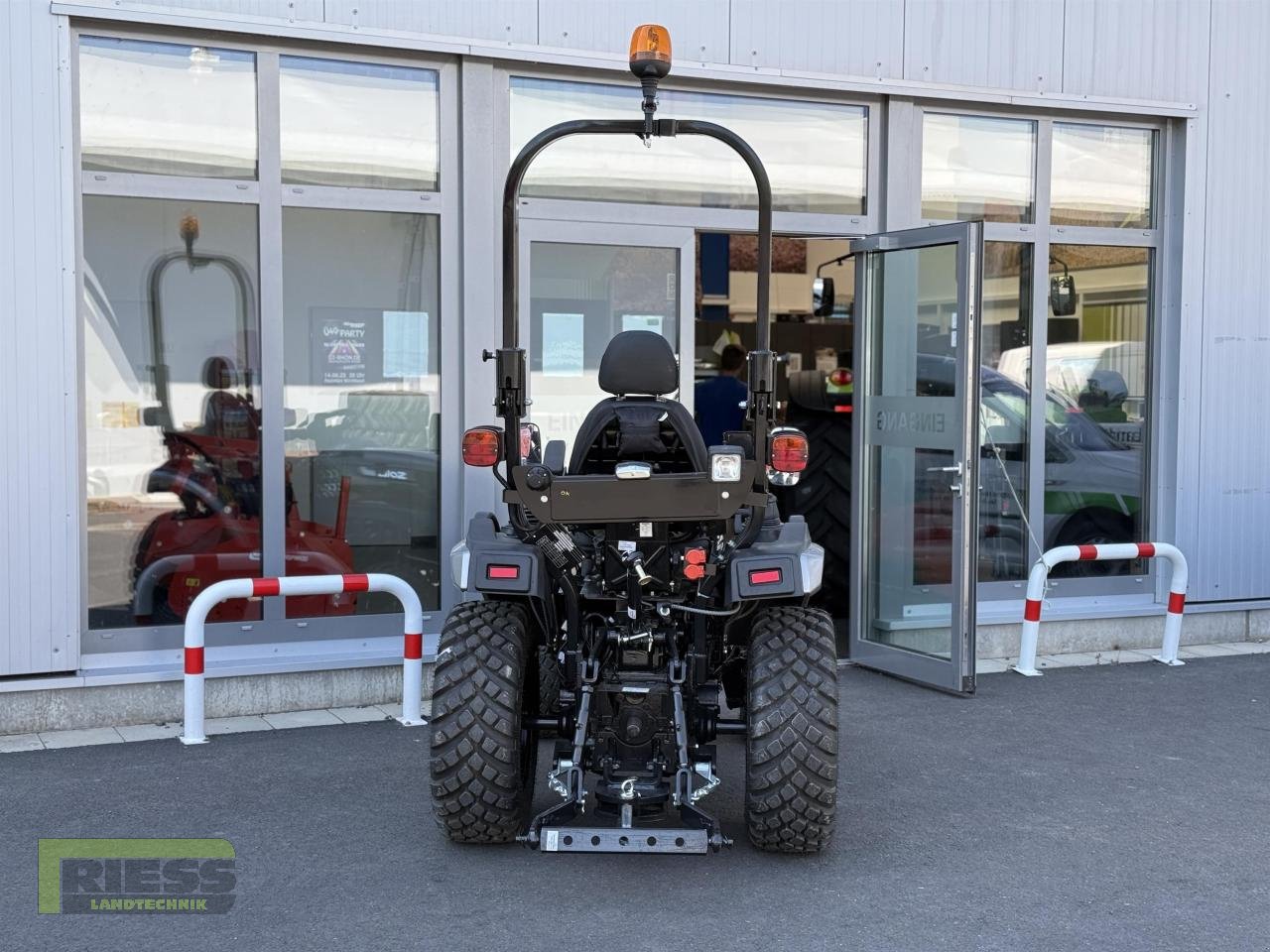 Traktor a típus Solis 26 9+9 Rops Panther, Neumaschine ekkor: Homberg/Ohm - Maulbach (Kép 3)