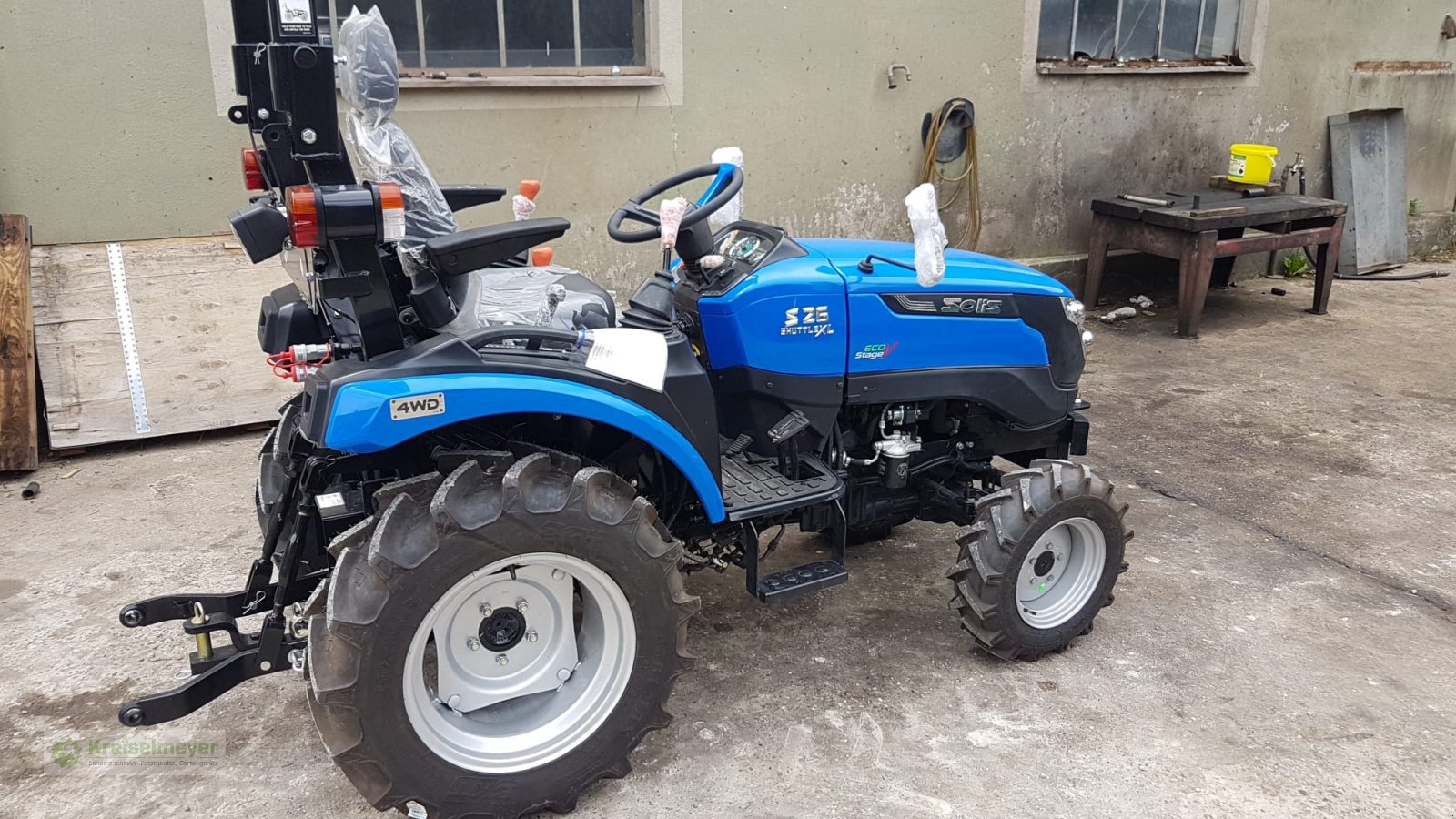 Traktor του τύπου Solis 26 9+9 Shuttle XL + Straßenzulassung + Allrad + Radial-Bereifung NEU, Neumaschine σε Feuchtwangen (Φωτογραφία 3)