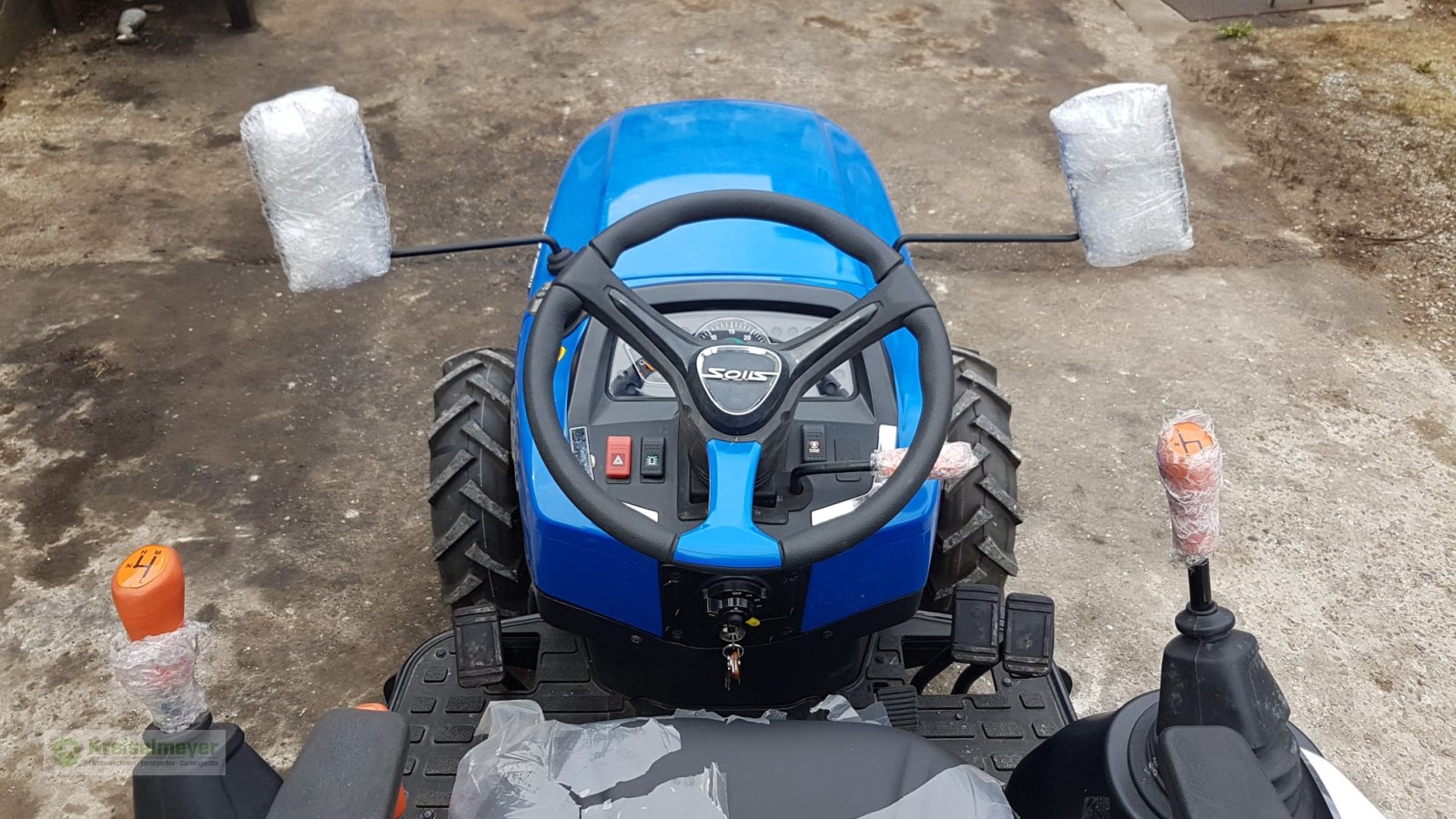 Traktor του τύπου Solis 26 9+9 Shuttle XL + Straßenzulassung + Allrad + Radial-Bereifung NEU, Neumaschine σε Feuchtwangen (Φωτογραφία 5)