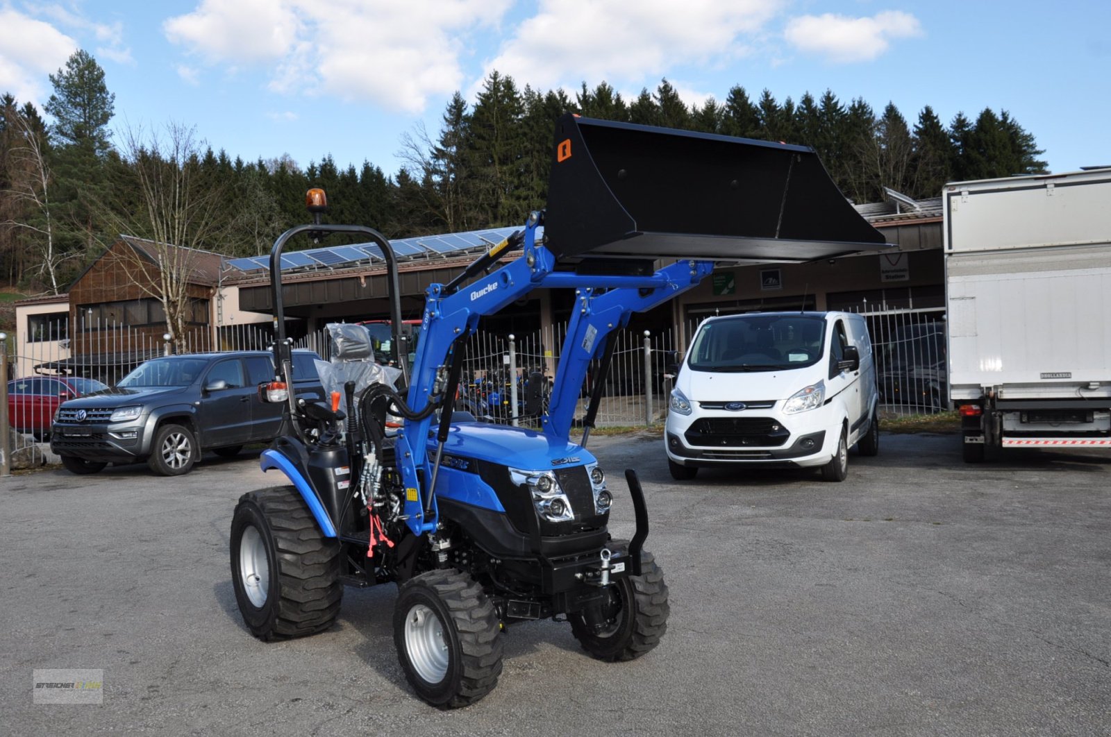 Traktor typu Solis 26/9+9, Neumaschine v Lalling (Obrázek 3)
