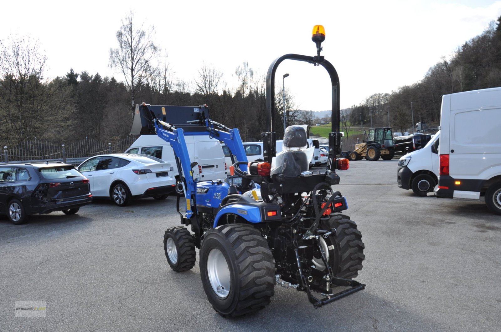 Traktor typu Solis 26/9+9, Neumaschine v Lalling (Obrázek 8)