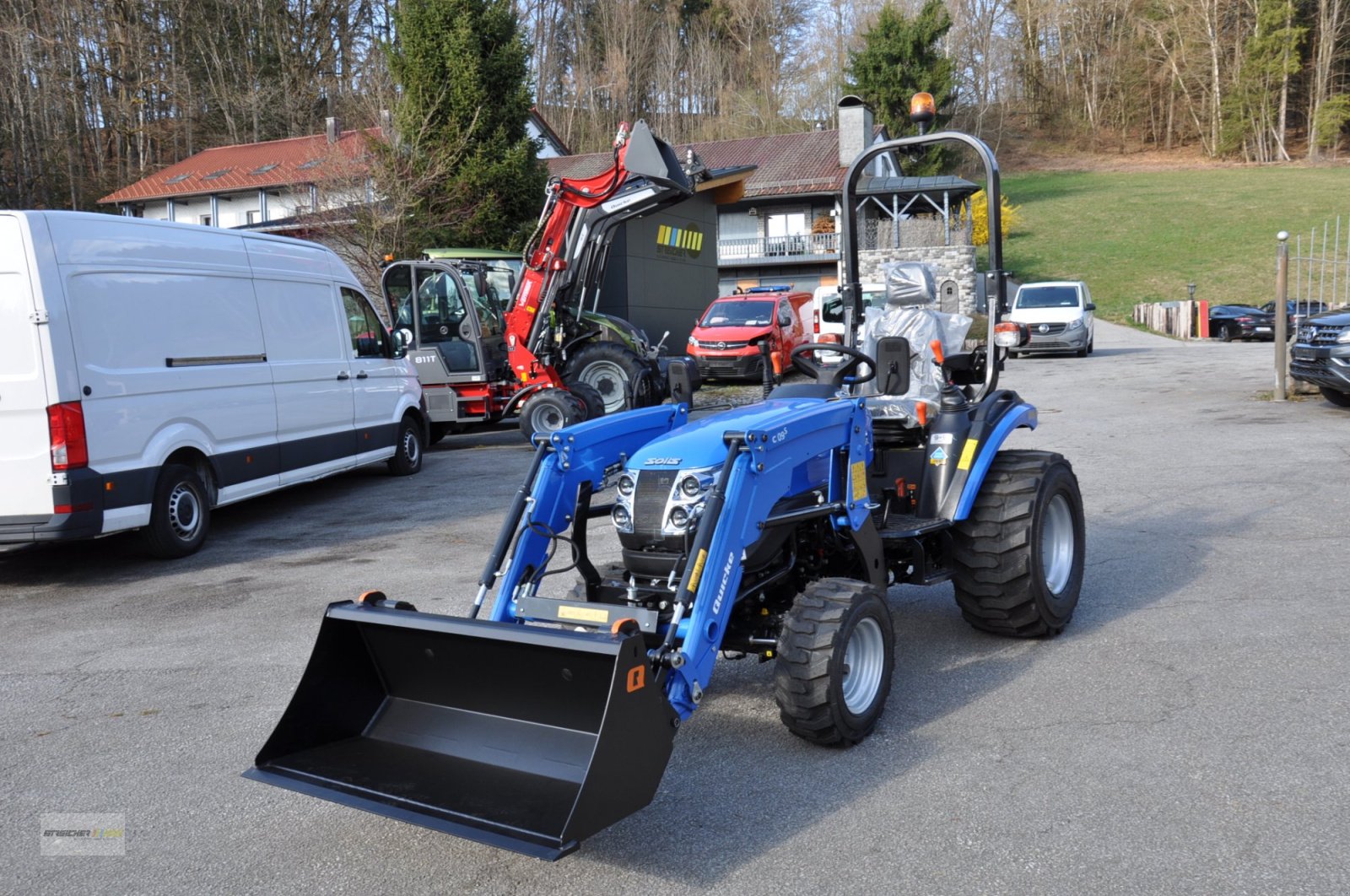 Traktor typu Solis 26/9+9, Neumaschine v Lalling (Obrázek 9)