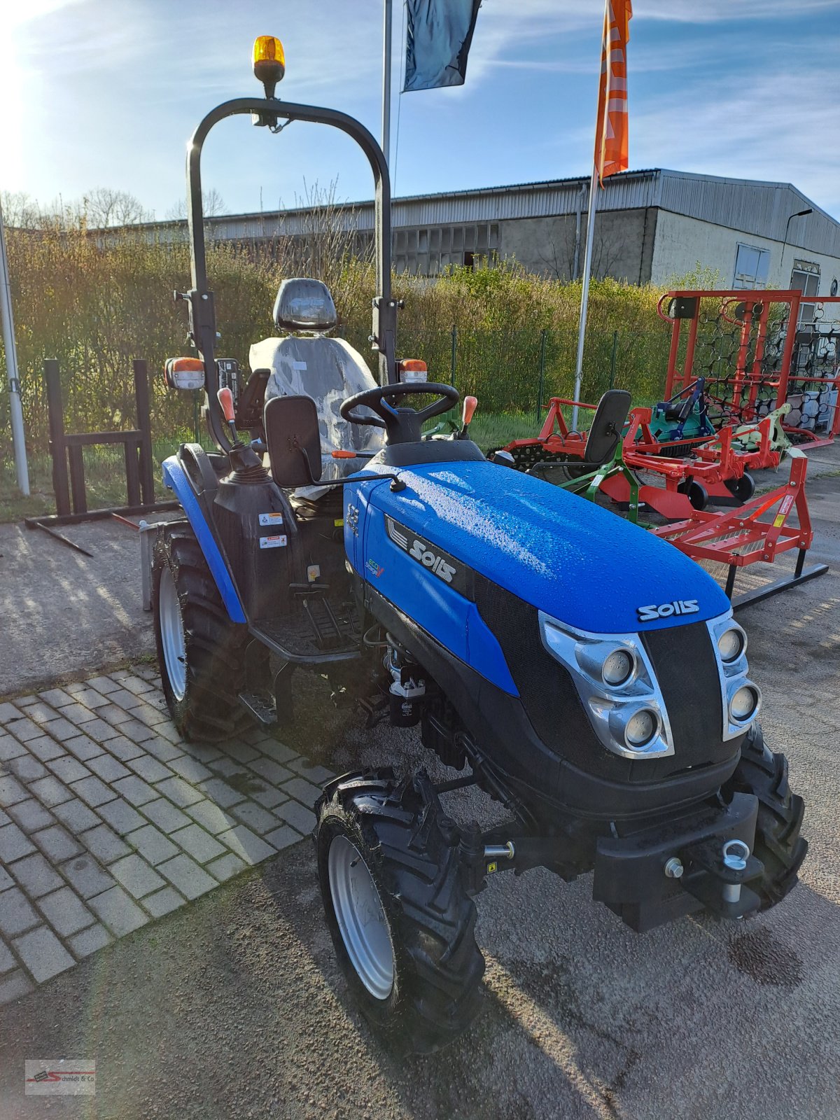 Traktor του τύπου Solis 26/9+9, Neumaschine σε Granzin OT Greven (Φωτογραφία 2)