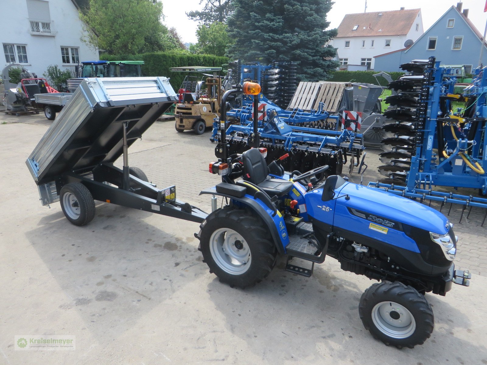 Traktor of the type Solis 26 + Bernardi E15 Kipper PAKET AKTION Neu, Neumaschine in Feuchtwangen (Picture 7)