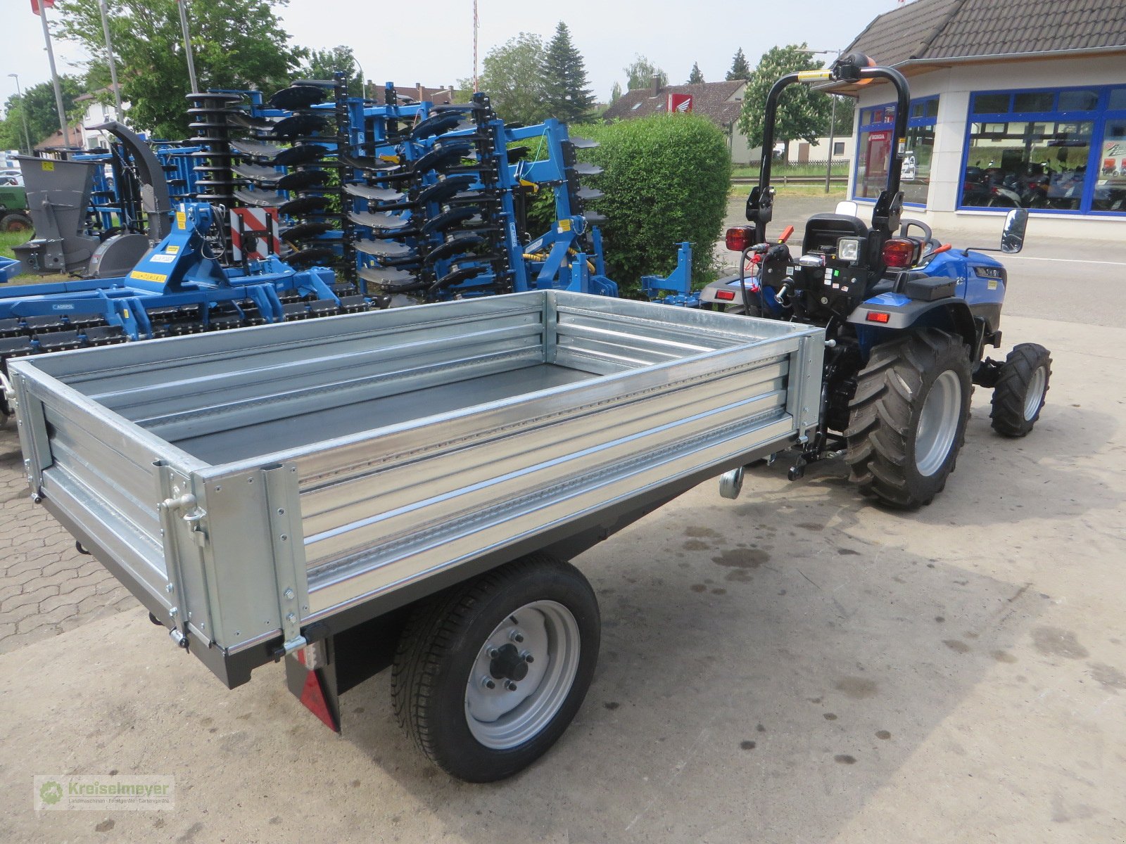 Traktor of the type Solis 26 + Bernardi E15 Kipper PAKET AKTION Neu, Neumaschine in Feuchtwangen (Picture 13)