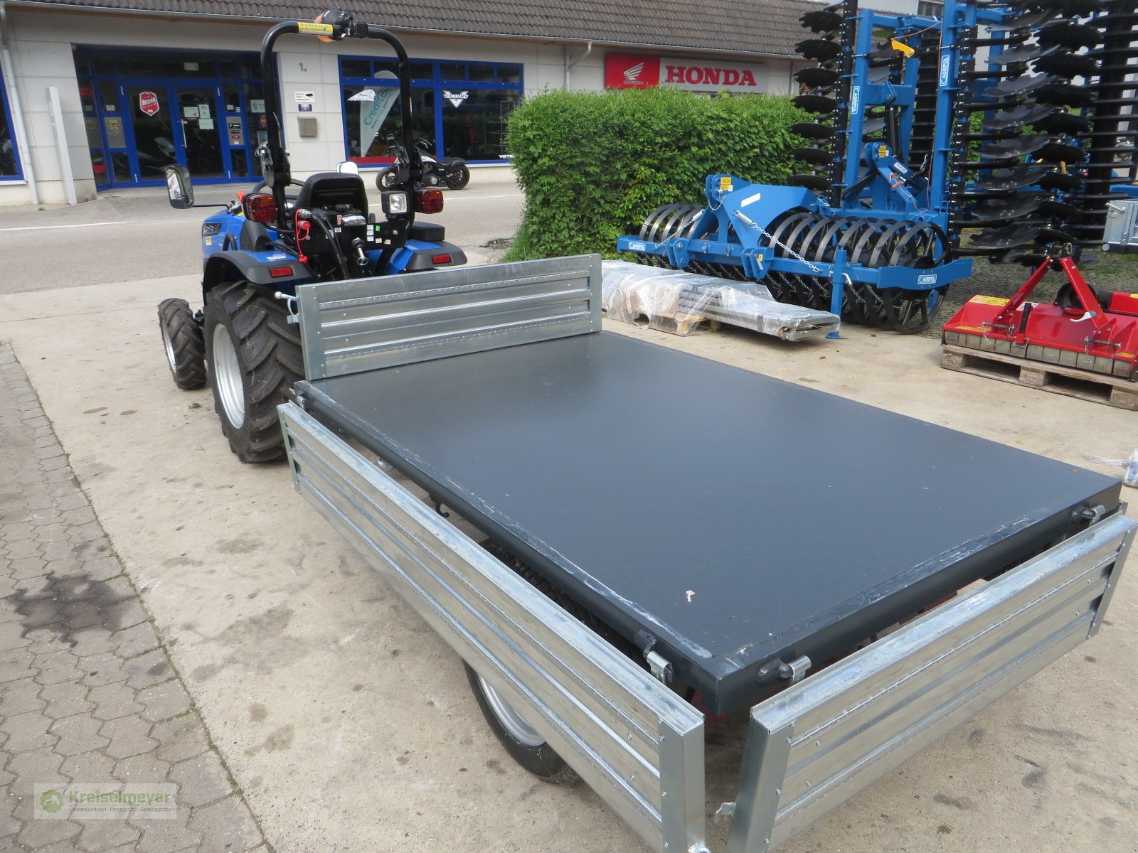 Traktor of the type Solis 26 + Bernardi E15 Kipper PAKET AKTION Neu, Neumaschine in Feuchtwangen (Picture 14)