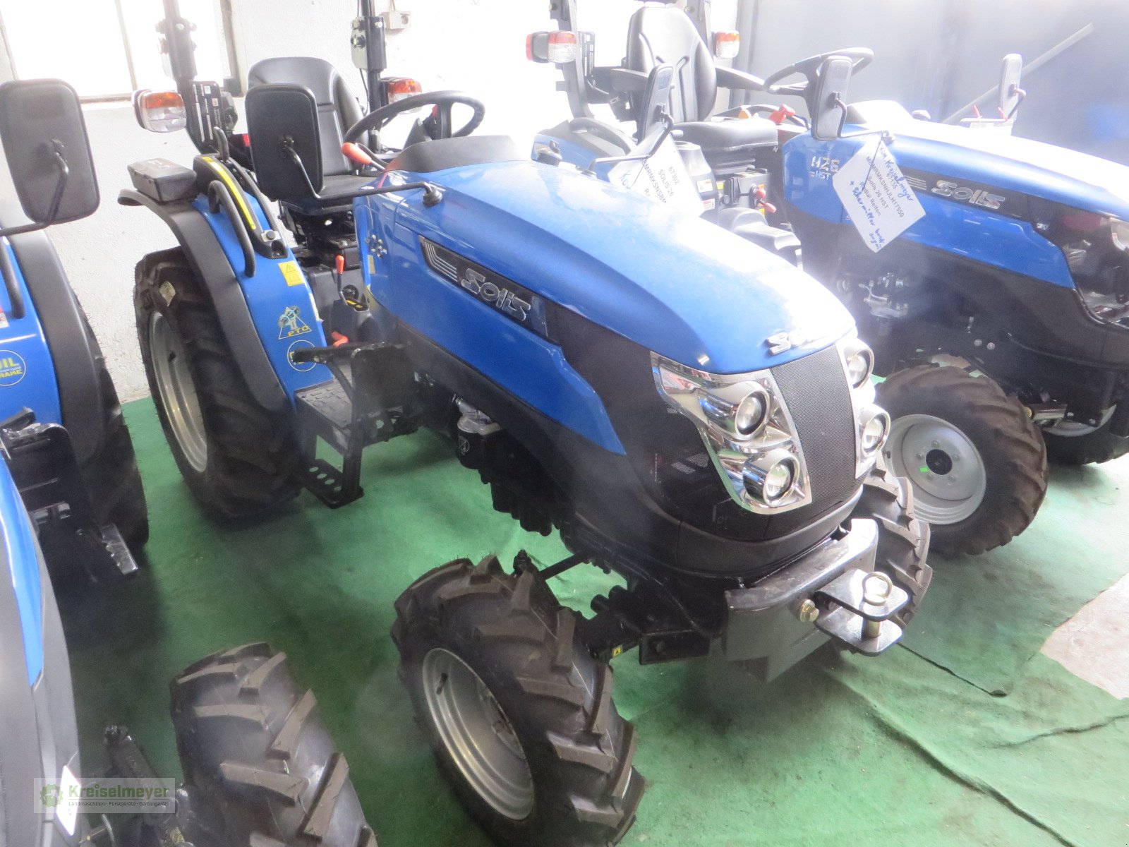 Traktor des Typs Solis 26 + breite Radialreifen + Straßenzulassung NEU 3 JAHRE GARANTIE, Neumaschine in Feuchtwangen (Bild 2)