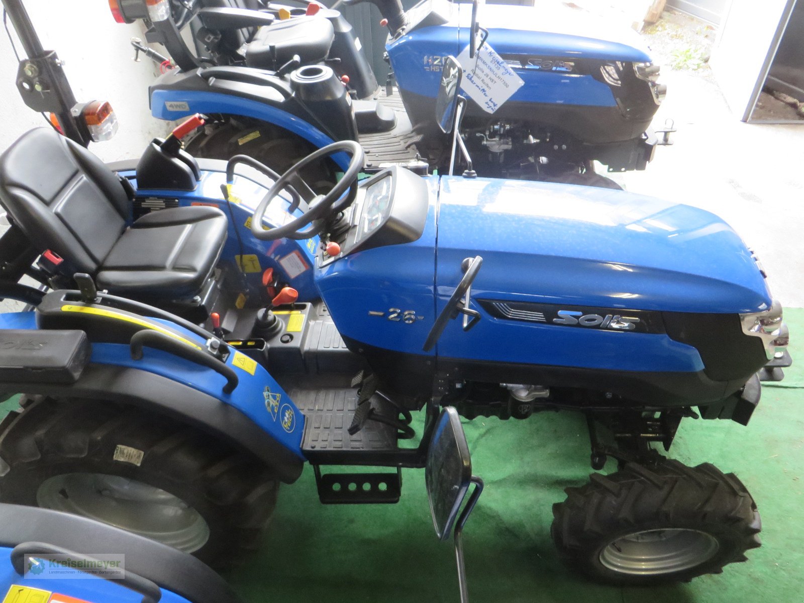 Traktor des Typs Solis 26 + breite Radialreifen + Straßenzulassung NEU 3 JAHRE GARANTIE, Neumaschine in Feuchtwangen (Bild 3)