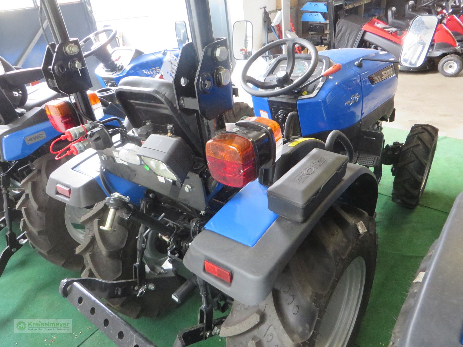 Traktor des Typs Solis 26 + breite Radialreifen + Straßenzulassung NEU 3 JAHRE GARANTIE, Neumaschine in Feuchtwangen (Bild 4)